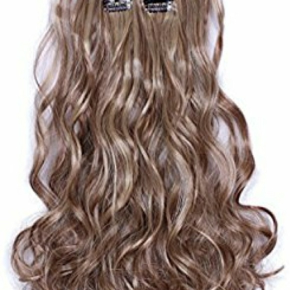 Full Head Clip in Extension
